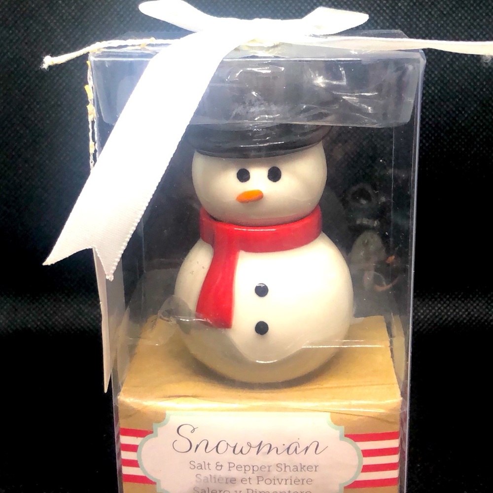 Kate Aspen Snowman Salt and Pepper shaker